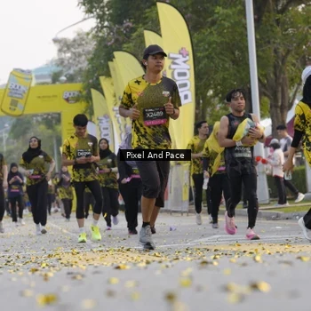 Runner Photo 6453148