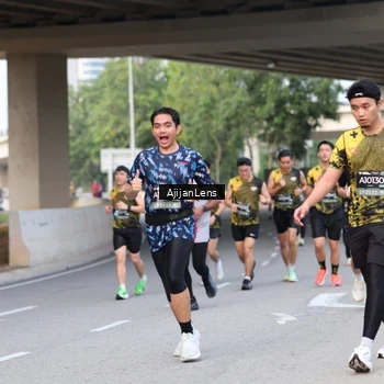 Runner Photo 6453151