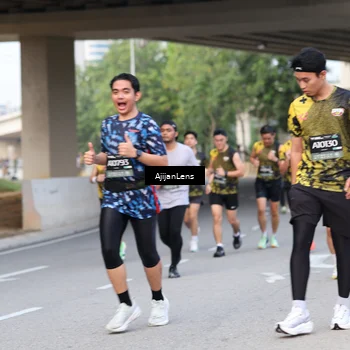 Runner Photo 6453175
