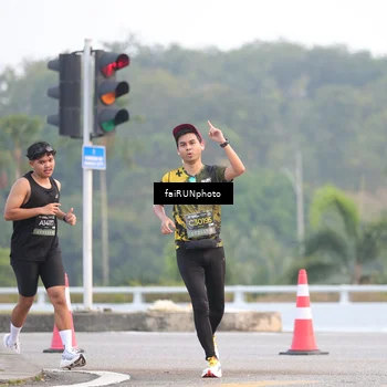Runner Photo 6453179