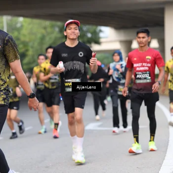Runner Photo 6453191