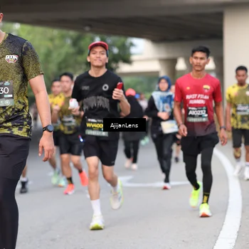 Runner Photo 6453197