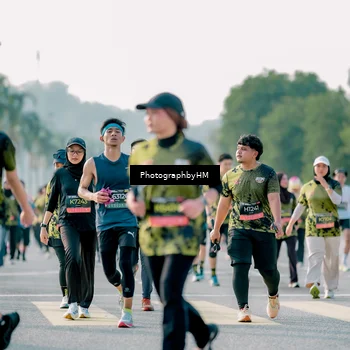 Runner Photo 6453198