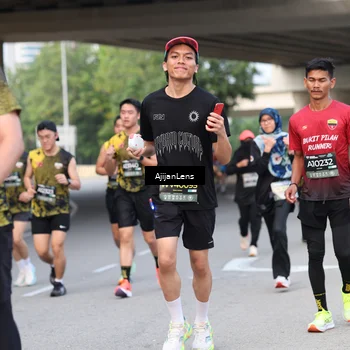 Runner Photo 6453199