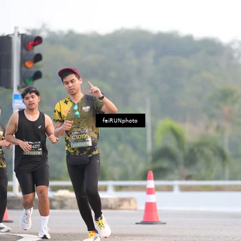 Runner Photo 6453204