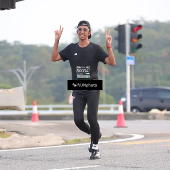 Runner Photo 6453208