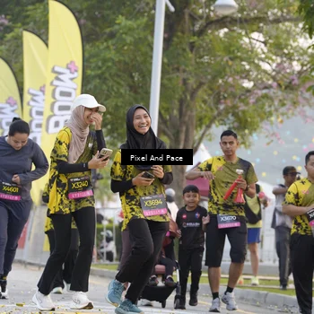 Runner Photo 6453213