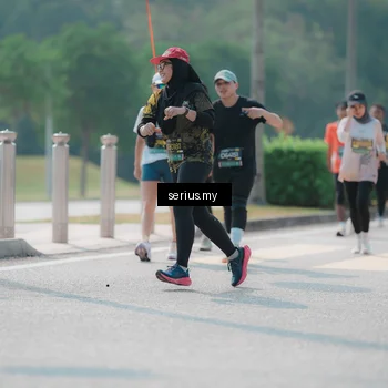 Runner Photo 6453224