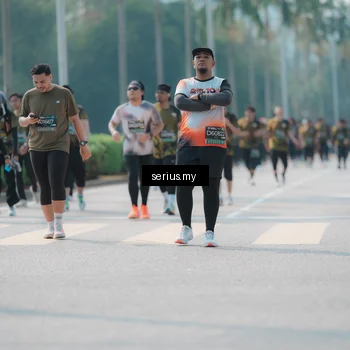 Runner Photo 6453238