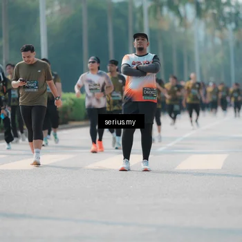 Runner Photo 6453245