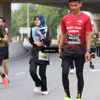 Runner Photo 6453272