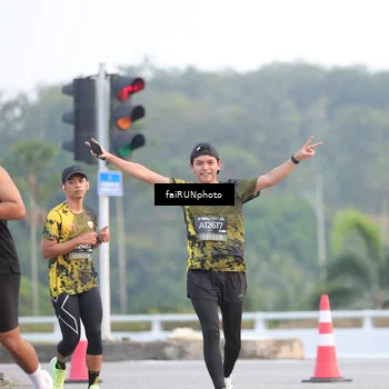 Runner Photo 6453283