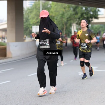 Runner Photo 6453296