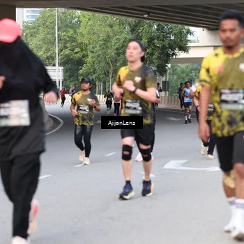 Runner Photo 6453308