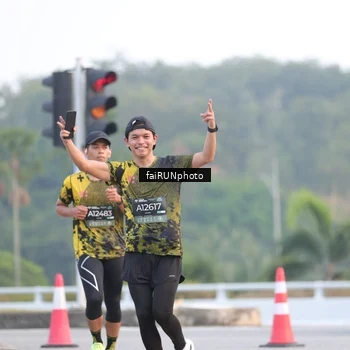 Runner Photo 6453331