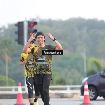 Runner Photo 6453332