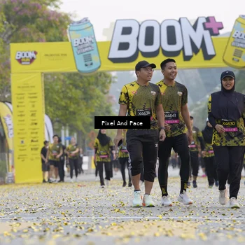 Runner Photo 6453347