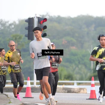 Runner Photo 6453401