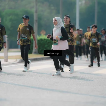 Runner Photo 6453404