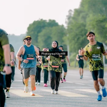 Runner Photo 6453436