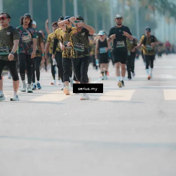 Runner Photo 6453481