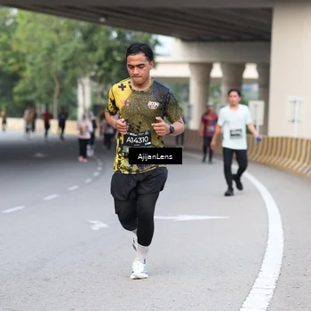 Runner Photo 6453489