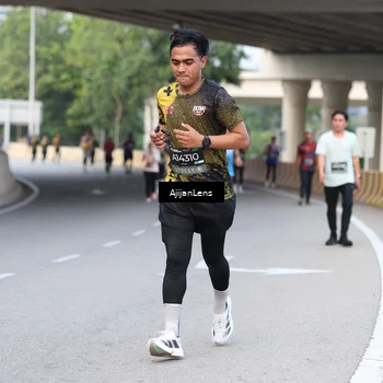 Runner Photo 6453496