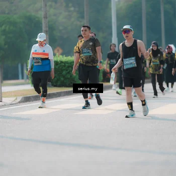 Runner Photo 6453499