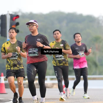 Runner Photo 6453504
