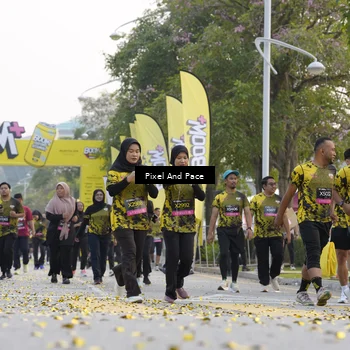 Runner Photo 6453512