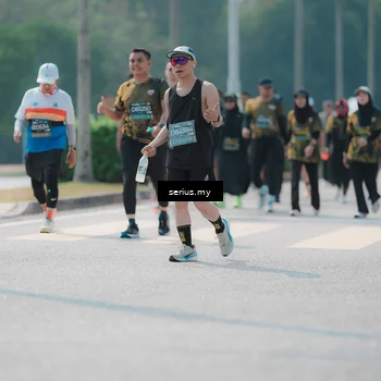 Runner Photo 6453514