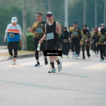 Runner Photo 6453517