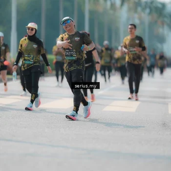Runner Photo 6453537