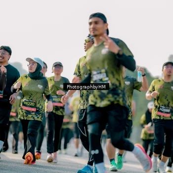 Runner Photo 6453546