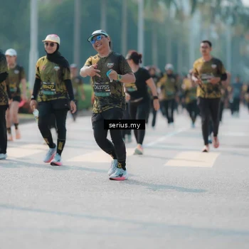 Runner Photo 6453551