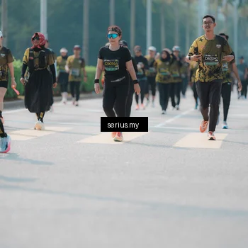 Runner Photo 6453555