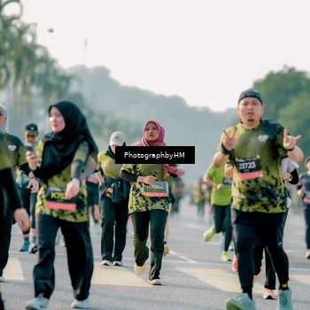 Runner Photo 6453557