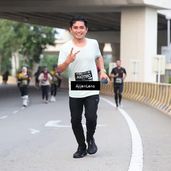 Runner Photo 6453559