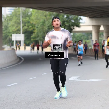 Runner Photo 6453562