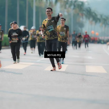 Runner Photo 6453576