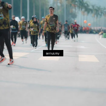 Runner Photo 6453590