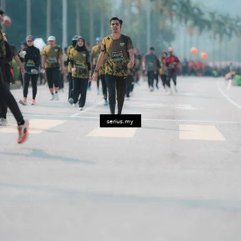 Runner Photo 6453595
