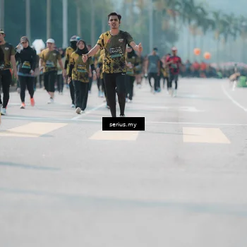 Runner Photo 6453604