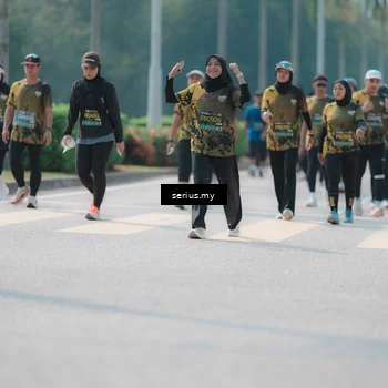 Runner Photo 6453663