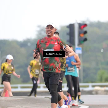 Runner Photo 6453688