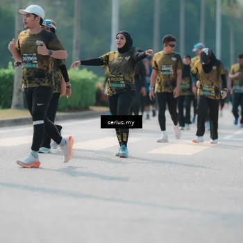 Runner Photo 6453713