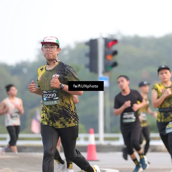 Runner Photo 6453726