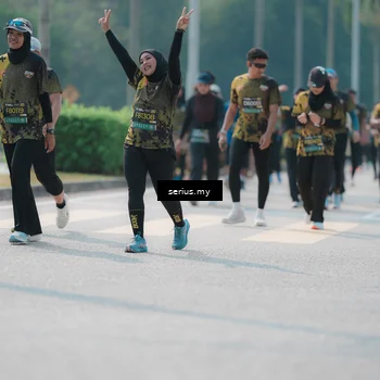Runner Photo 6453732