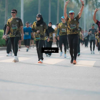 Runner Photo 6453754