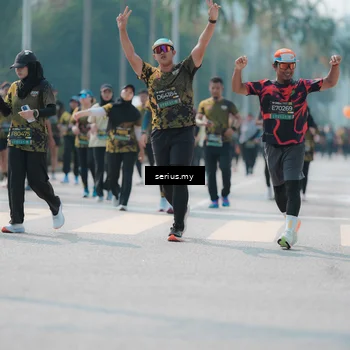 Runner Photo 6453768